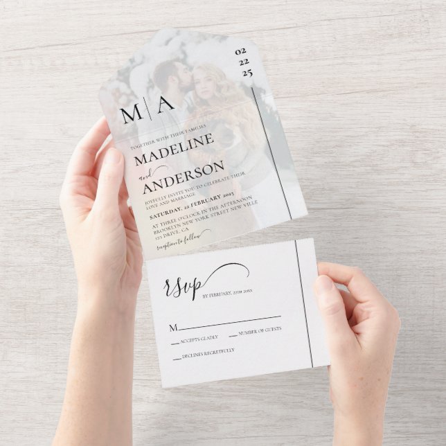 Invitation Tout En Un Monogramme Blanc Noir avec Mariage photo superposé (Déchirure)