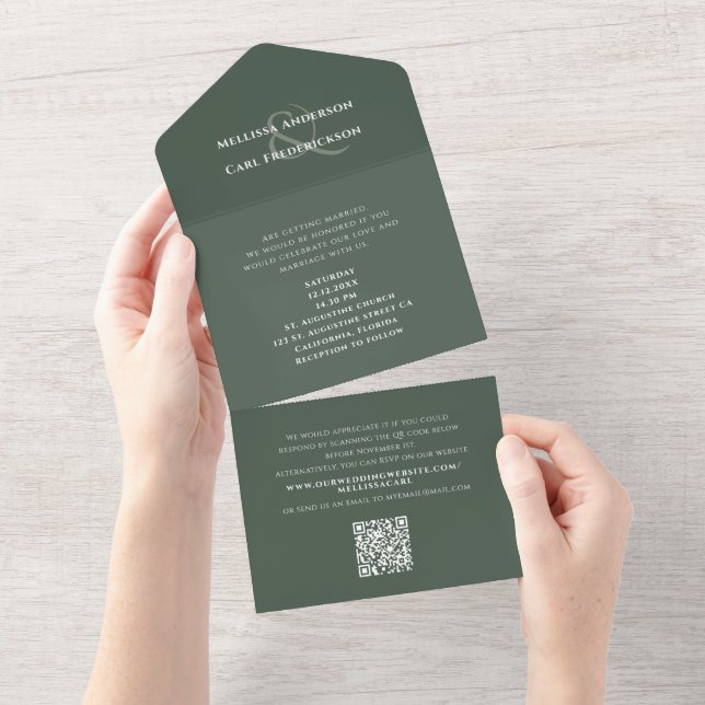 Invitation Tout En Un Monogramme moderne QR Code Mariage RSVP Moss Green (Déchirure)