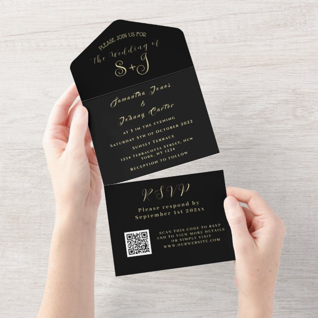 Invitation Tout En Un Monogramme Simple Black Gold QR Code Mariage (Déchirure)