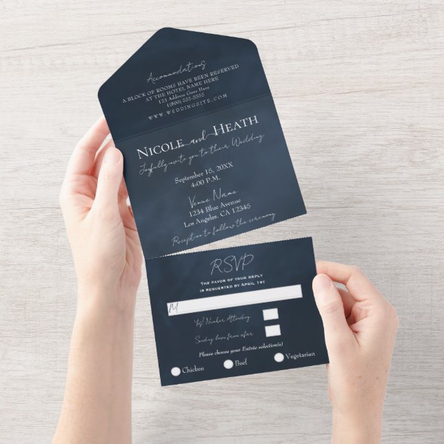 Invitation Tout En Un Moody Dark Navy Blue Aquarelle Mariage moderne (Déchirure)