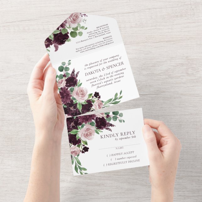 Invitation Tout En Un Moody Passion | Mariage floral violet foncé (Déchirure)