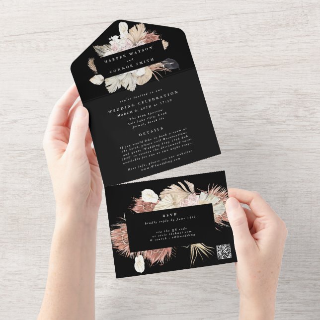 Invitation Tout En Un Pampas QR CODE Mariage de couronnes Black Premium (Déchirure)