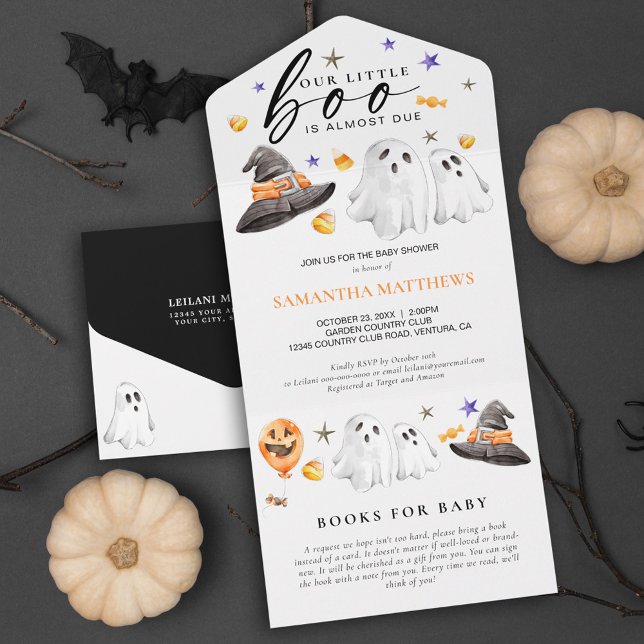 Invitation Tout En Un Petit livre Halloween Livres pour bébé (Little boo is almost due books for baby all in one Halloween invitation featuring watercolor ghosts.)