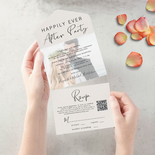 Invitation Tout En Un Photo moderne QR Code Cream Wedding Réception (Créateur téléchargé)