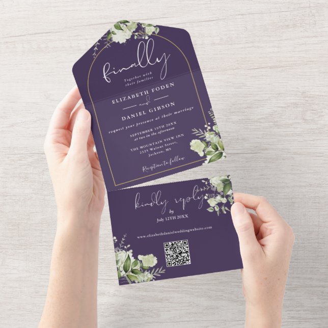 Invitation Tout En Un Purple Finalement Arch Greenery QR Code Mariage (Déchirure)