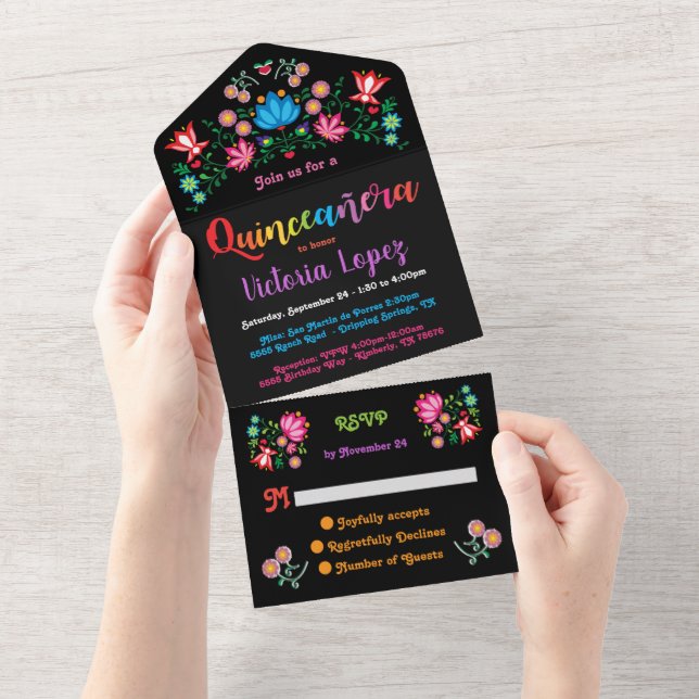 Invitation Tout En Un Quinceanera 15ème fête d'anniversaire florale (Déchirure)