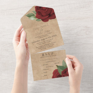 Invitation Tout En Un Roses rouges sur Mariage de papier parchemin rusti