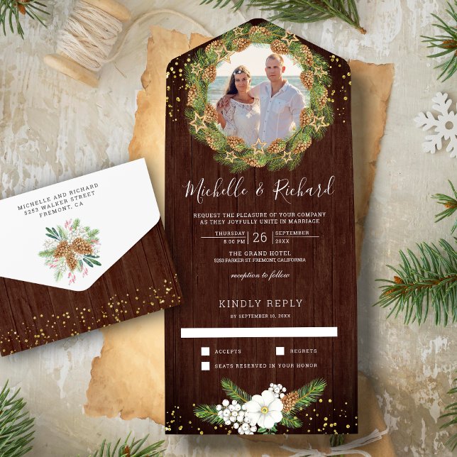 Invitation Tout En Un Rustic Grange Bois Pine Cône Photo Noël Mariage (Créateur téléchargé)