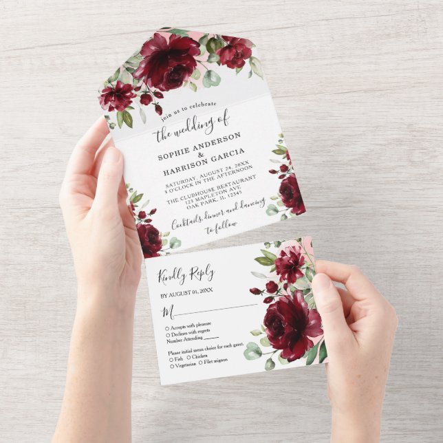 Invitation Tout En Un Rustique Marsala Bourgogne Mariage Floral Tout en  (Déchirure)