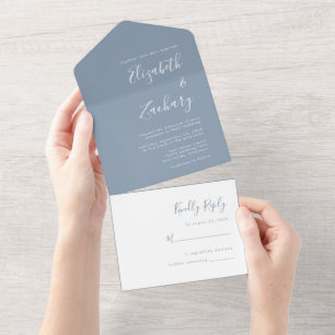 Invitation Tout En Un Script moderne Mariage bleu poussiéreux minimal