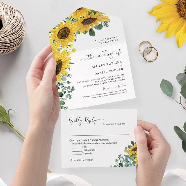 Invitation Tout En Un Vert Tournesol clair Mariage Eucalyptus (Créateur téléchargé)