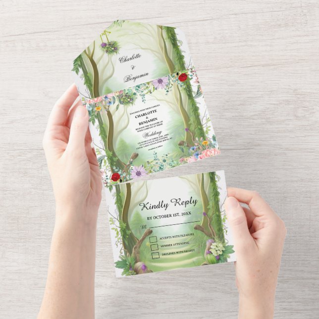 Invitation Tout En Un Whispering Woodland Green Mariage forestier enchan (Déchirure)