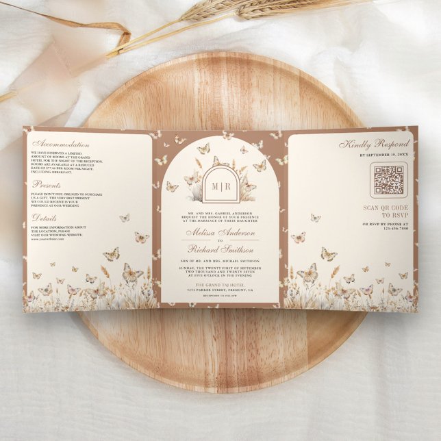 Invitation Trois Volets Boho Crème Beige Fleur sauvage Papillon Arch Maria (Créateur téléchargé)
