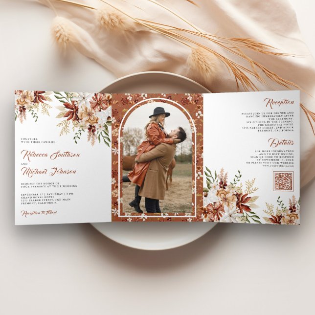 Invitation Trois Volets Boho Terracotta Floral Fleur sauvage Mariage blanc (Créateur téléchargé)