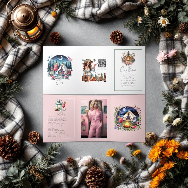 Invitation Trois Volets Camp Bride Bachelorette Weekend Photo et QR Code (Camp Bride Bachelorette Weekend Photo and QR Code Tri-Fold Invitation)