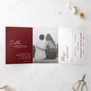 Invitation Trois Volets Dahlia Burgundy Contemporain Mariage moderne