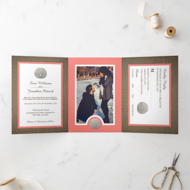 Invitation Trois Volets Dollars de sable & Burlap, Coral Beach Wedding Sui (Intérieur)