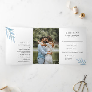 Invitation Trois Volets Elégant Photo Eucalytpus Dusty Mariage bleu