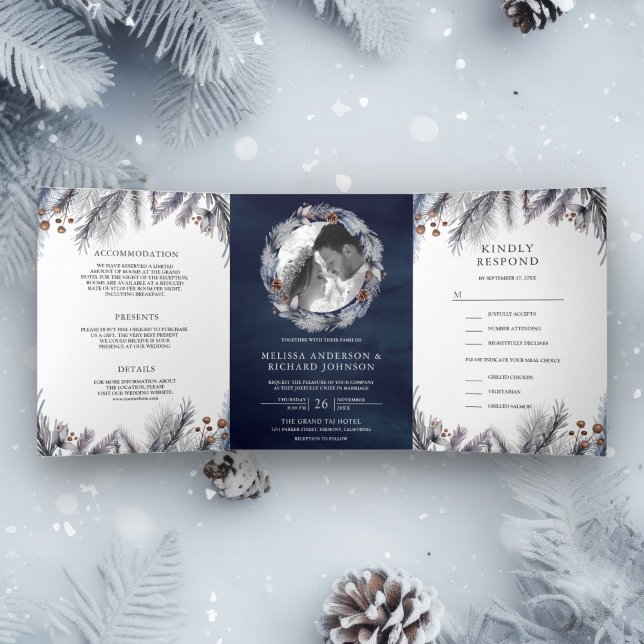 Invitation Trois Volets Feuilles de pins givrés Mariage bleu de la Marine  (Créateur téléchargé)
