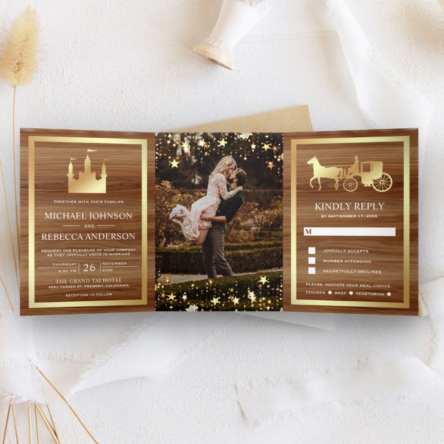 Invitation Trois Volets Gold Fairytale Castle Princess Carriage Mariage (Créateur téléchargé)