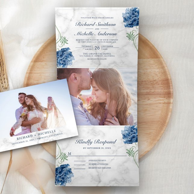 Invitation Trois Volets Marbre blanc Dusty Blue Hydrangea Floral Mariage (Créateur téléchargé)