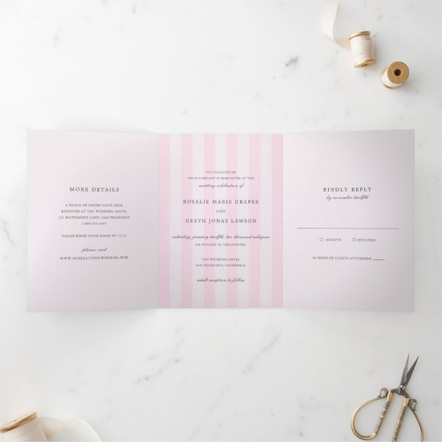Invitation Trois Volets Mariage élégant aux rayures roses modernes (Intérieur)