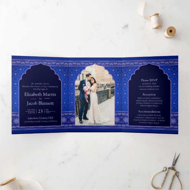 Invitation Trois Volets Mariage indien de style Bleu et Sliver Bollywood (Intérieur)