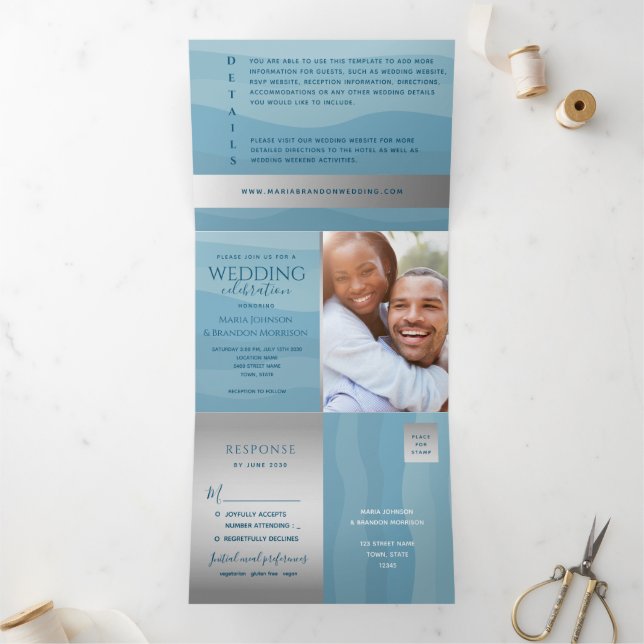 Invitation Trois Volets Mariage photo moderne Dusty Blue Ocean Waves (Intérieur)