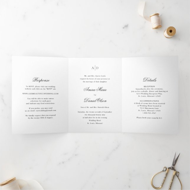 Invitation Trois Volets Nettoyer le Mariage classique noir et blanc (Intérieur)