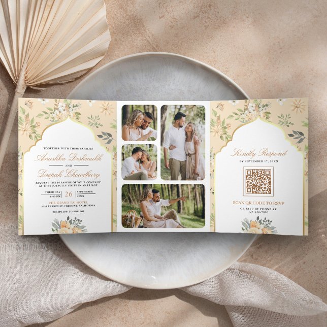 Invitation Trois Volets Pastel Peach Floral QR Code Mariage indien (Créateur téléchargé)