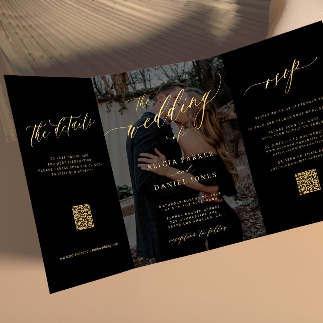 Invitation Trois Volets Photo couverture or noir RSVP détails QR mariage (Créateur téléchargé)