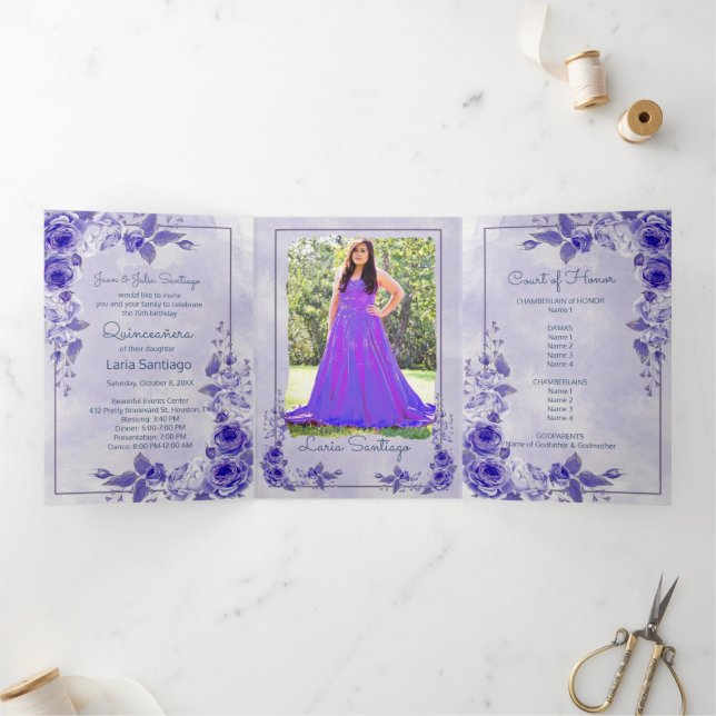 Invitation Trois Volets Photo Espagnol Violet Lavender Roses Quinceanera (Intérieur)