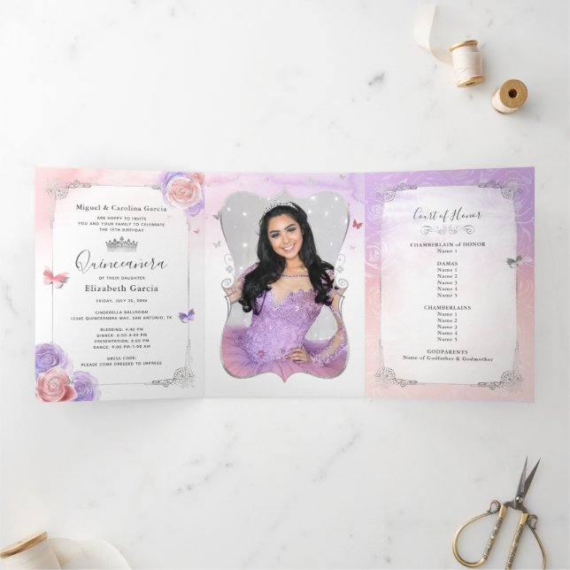 Invitation Trois Volets Photo Lumière Quinceanera violet et rose (Intérieur)