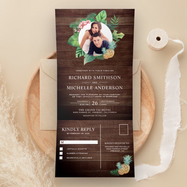 Invitation Trois Volets Rustic Wood Green Palm Feuilles Wreath Photo Maria (Créateur téléchargé)