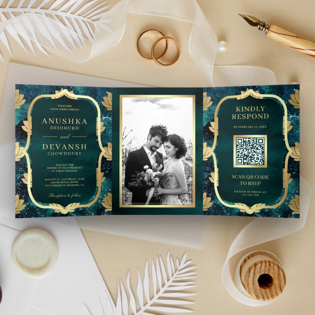 Invitation Trois Volets Turquoise Galaxy Gold Lotus QR Code Mariage indien (Créateur téléchargé)