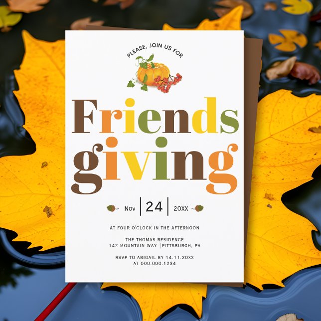 Invitation Typographie colorée citrouille Friendsgiving (Créateur téléchargé)