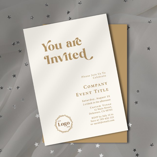 Invitation Typographie Or Chic moderne Vous êtes invité (Property Photo Background Typography Open House Invitation)