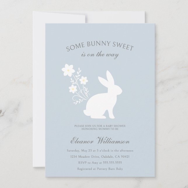 Invitation Un baby shower à fleurs doux lapin (Devant)