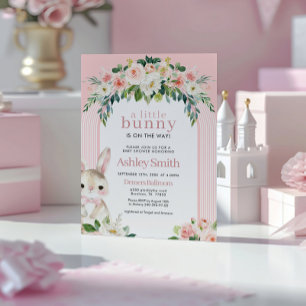 Invitation Un petit lapin est sur le Baby shower Way