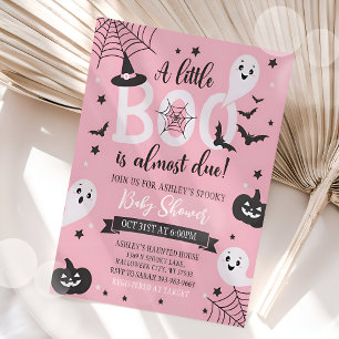 Invitation Un petit livre est presque dû Baby shower d'Hallow
