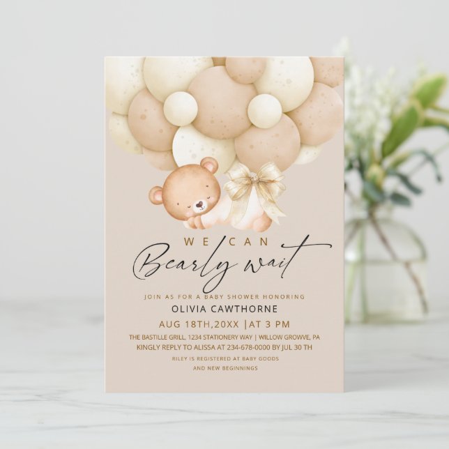 Invitation We can Bearly Wait Neutral Baby Shower   (Debout devant)