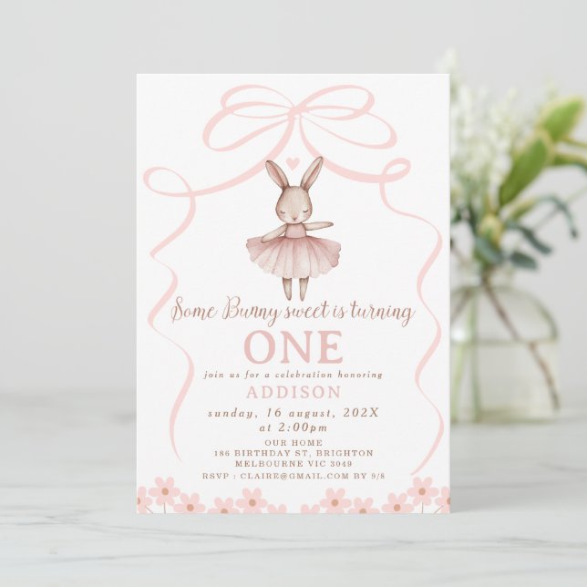 Invitation Whimssical Pink Bow Tutu Certains Bunny Anniversai (Debout devant)
