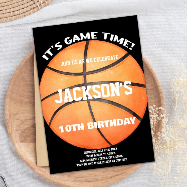 Invitations blanches de balle noire pleine balle B (Full Ball Black Basketball Ball White Invitations)