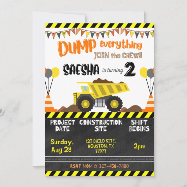 Invitations d'anniversaire du camion de pompage de (Devant)