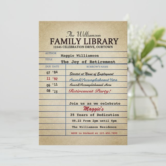 Invitations de la partie de retraite du bibliothéc (Debout devant)