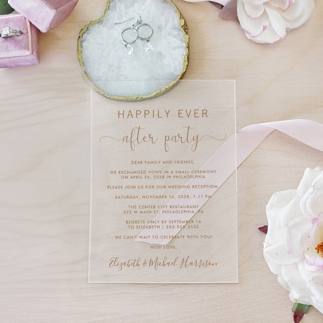 Invitations En Acrylique Elégante Réception De Mariage De Script Gold (Celebrate your Happily Ever After in style with our elegant acrylic wedding reception invitations)