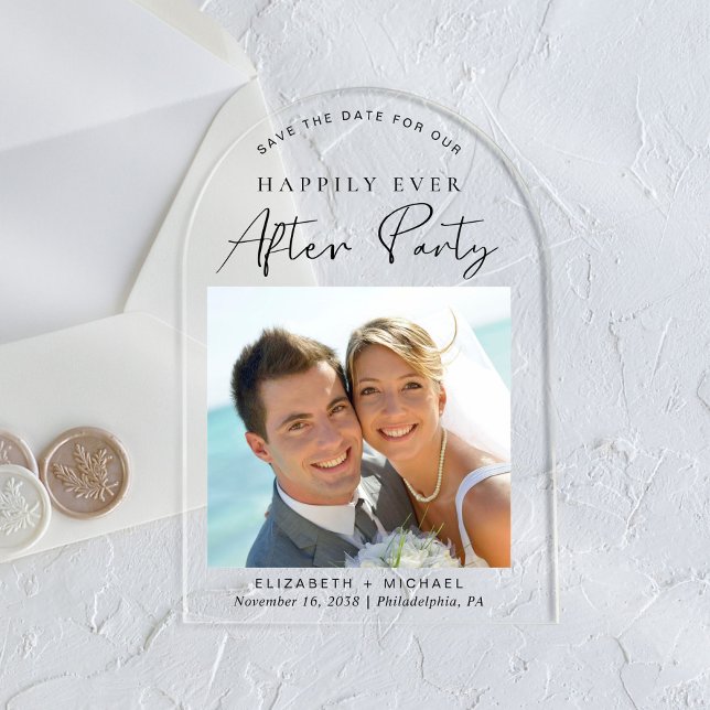 Invitations En Acrylique Réception Mariage Photo Chic Enregistrer La Date (Celebrate your Happily Ever After in style with our chic acrylic wedding save the date announcement)