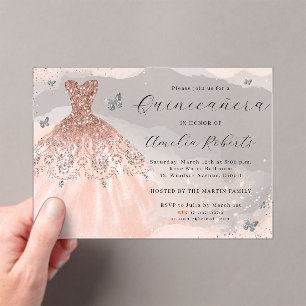 Invitations En Acrylique Robe rose or élégant papillon Quinceanera