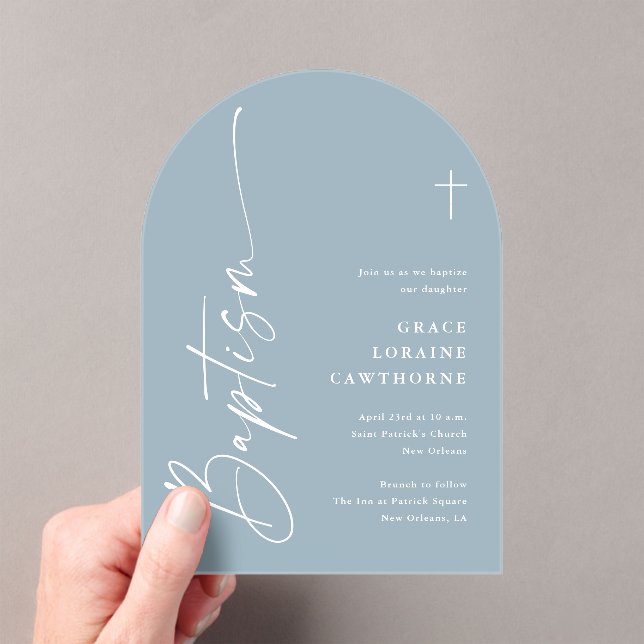 Invitations En Acrylique Script élégant moderne Dusty Blue Boys Baptême (In situ (ordinateur de poche))