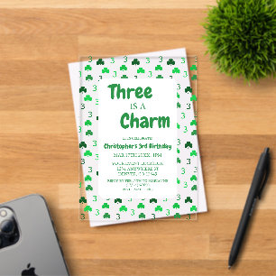 Invitations En Acrylique Trois est un charme St Patrick's Day 3e anniversai